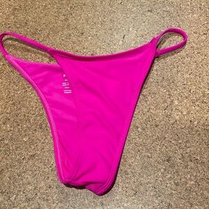 Cheeky bikini bottom